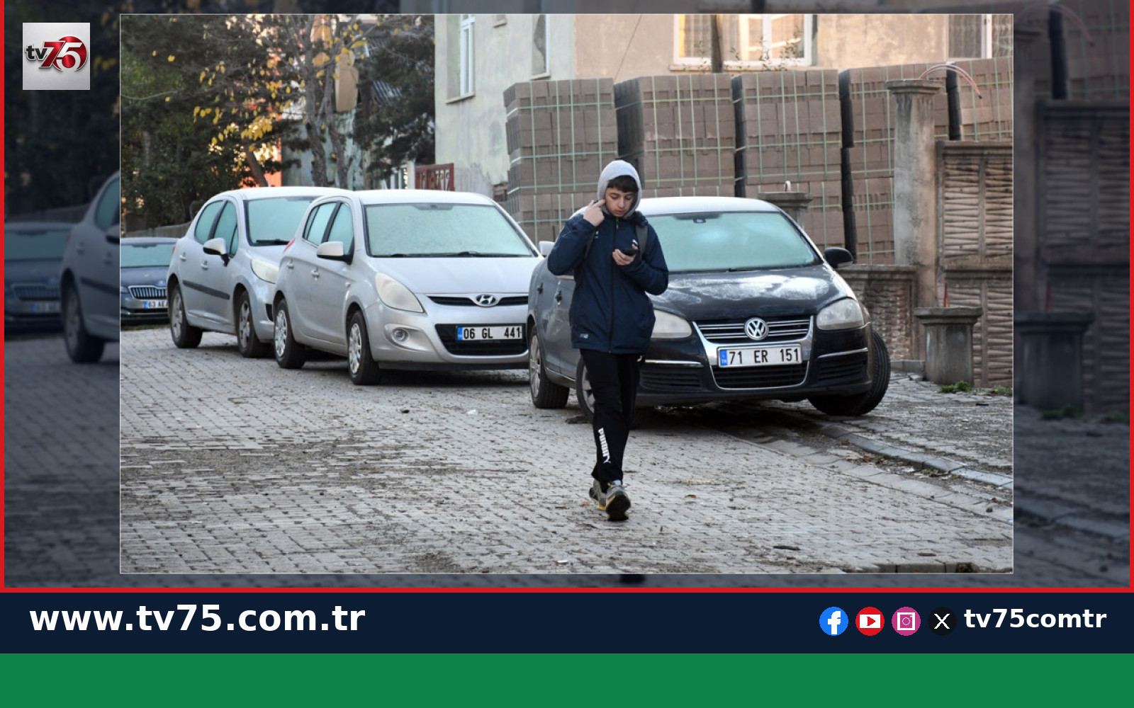 Kars’ta buzlanma, Ardahan’da sis etkili oldu